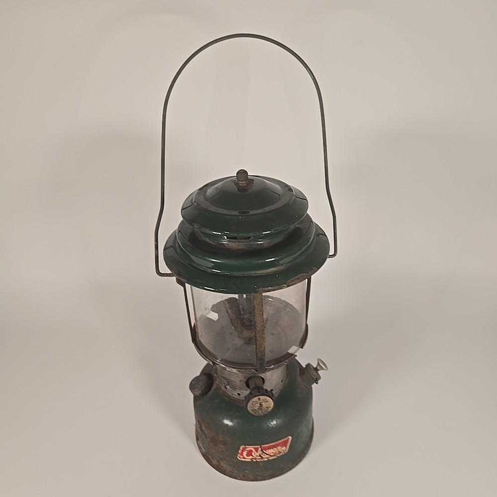 COLEMAN  220F Double Mantle Green Lantern 10/72