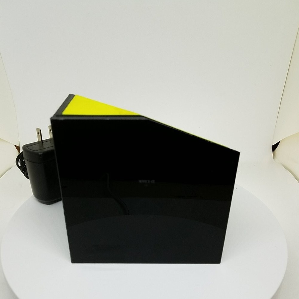 D-Link Boxee Box Digital HD Media Streamer With Adapter
