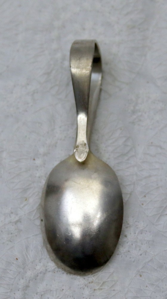 Vintage Oneida Silver Plate Baby Spoon Initial P