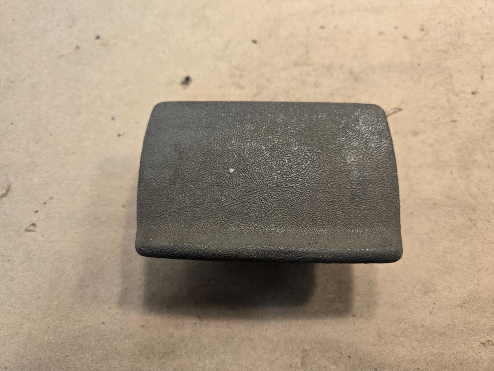 Triumph TR7 Ashtray YKC970