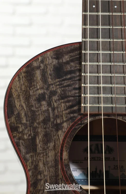 Kala Metropolitan Deluxe Mango Baritone Ukulele - Black Night
