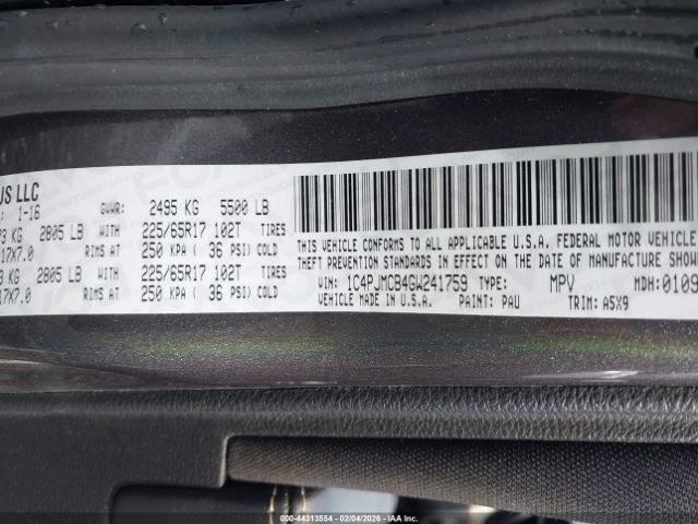 CHEROKEE 2016 Glove Box 4992949