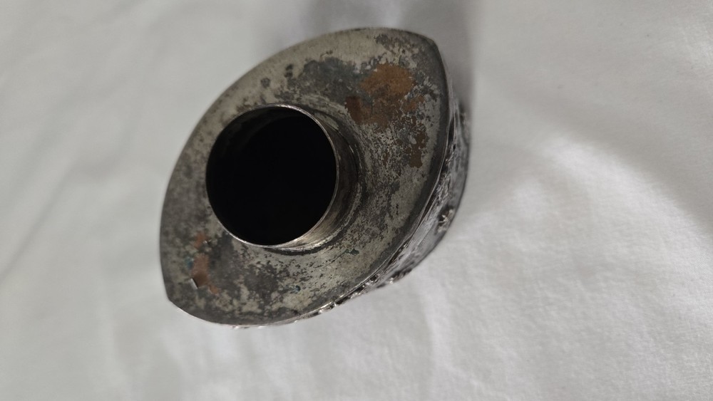 BARBOUR SILVER #3237 SILVER PLATE REPOUSSE TEA CADDY