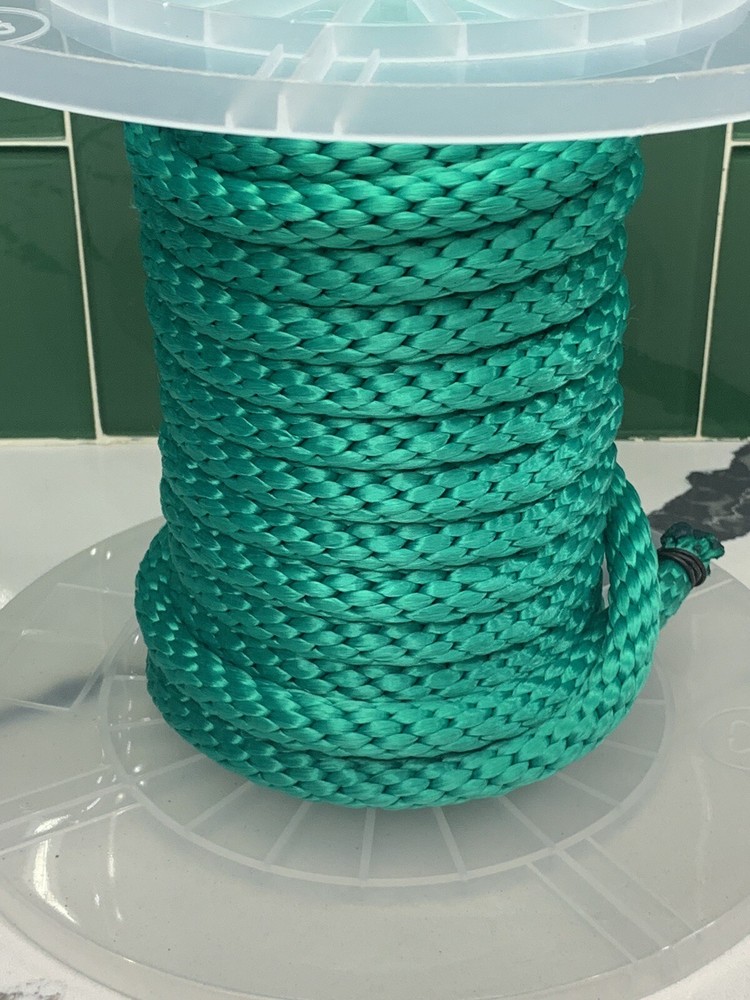 5/8in Green Solid Braid Polypropylene Rope Working Load Limit 325lbs. 37ft