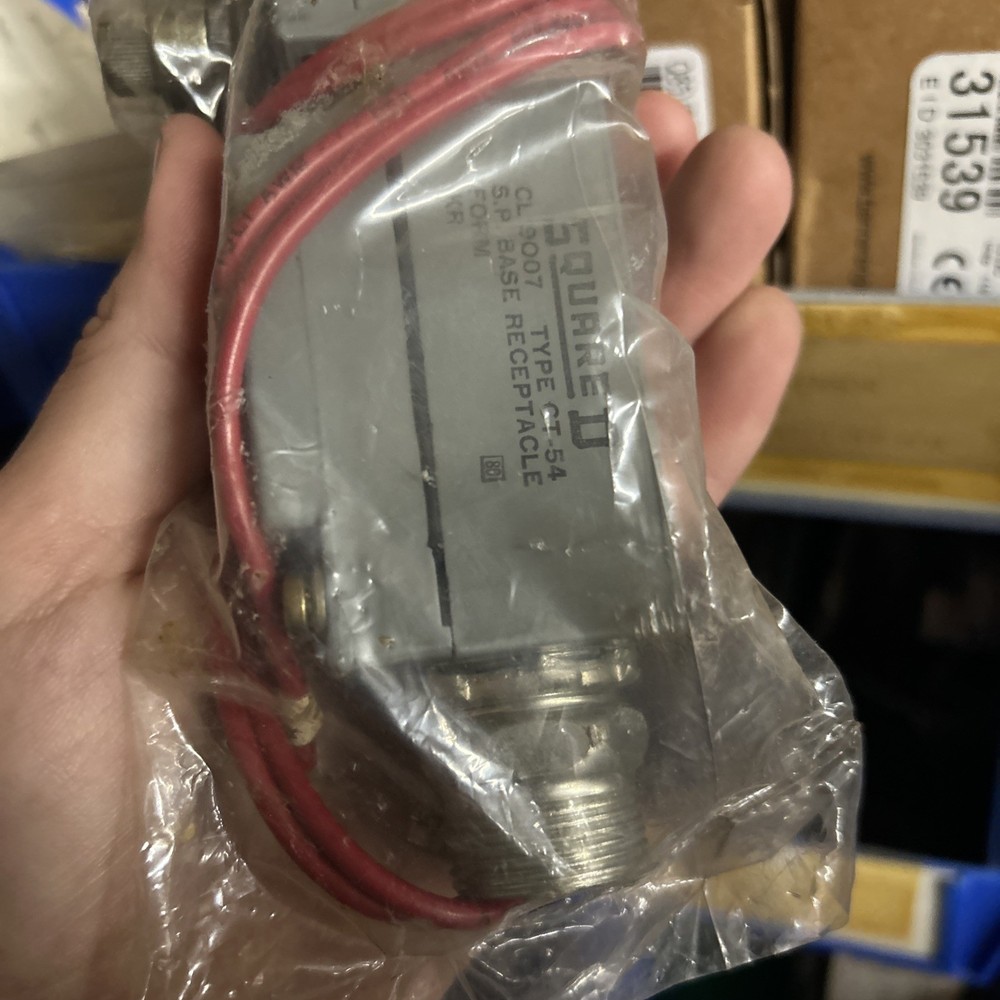 NIB SQUARE D 9007C54B2 SER. A LIMIT SWITCH