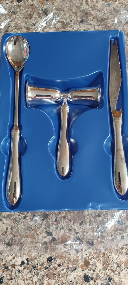 TOWLE SILVERPLATED 3 PIECE BAR SET