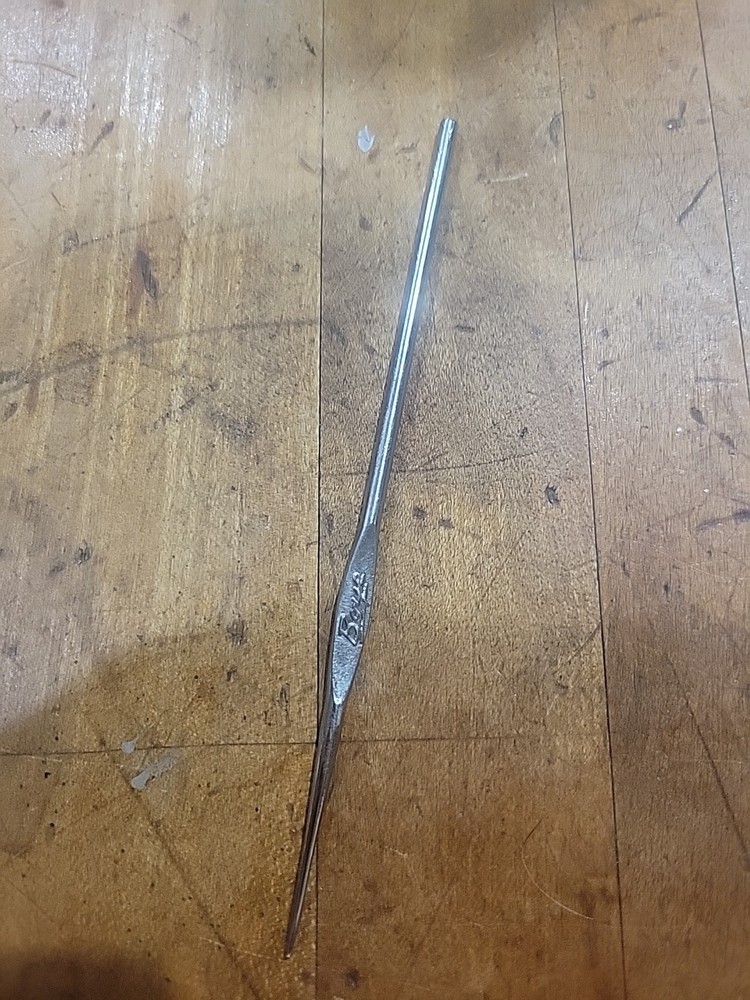 Boye Crochet Hook 9/1.40mm