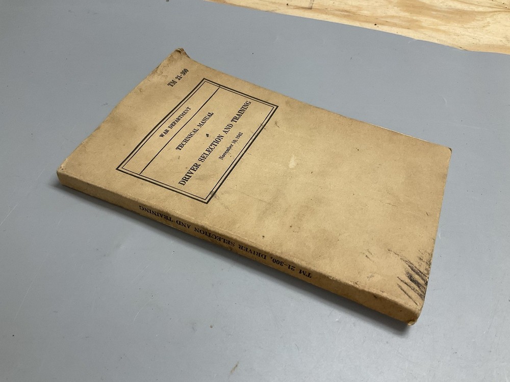 WWII US Driver Selection and Training Manual- lg417