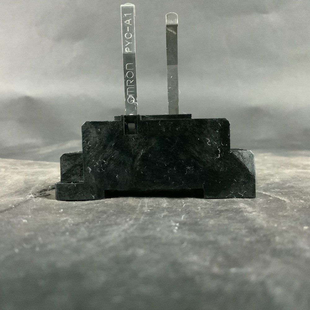 OMRON PYF14A RELAY SOCKET ($5 OBO)