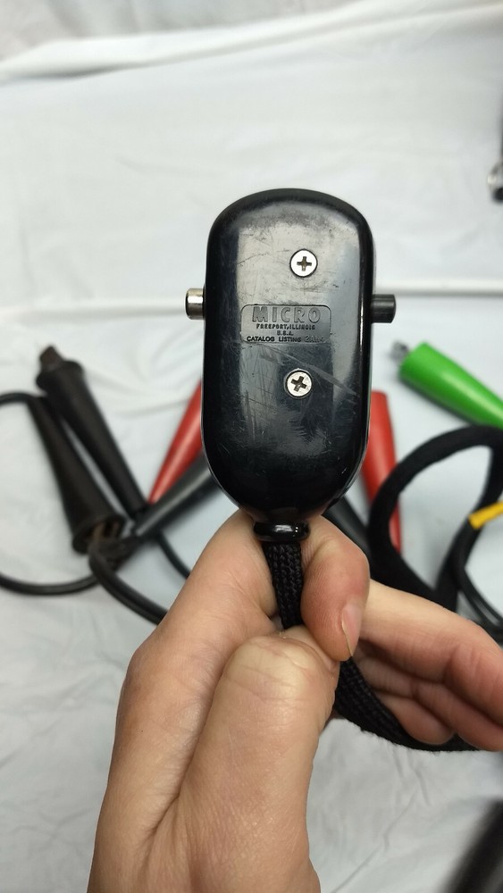 Utec Model 452 Portable WHM Test Kit with Leads and Case (#1)