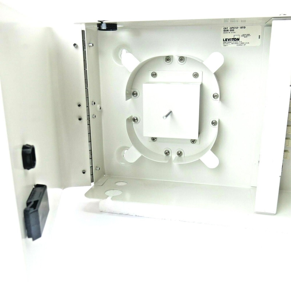 LEVITON - CPC SERIES ( CPC12-STD ) FIBER OPTIC PATCH PANEL CENTER.