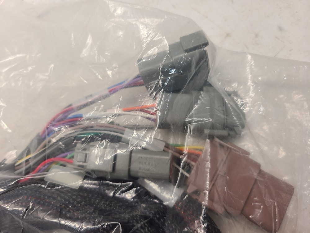 Trimble 59872_FMD Basic AP_AgGPS FieldManager display harness/Cable Assembly