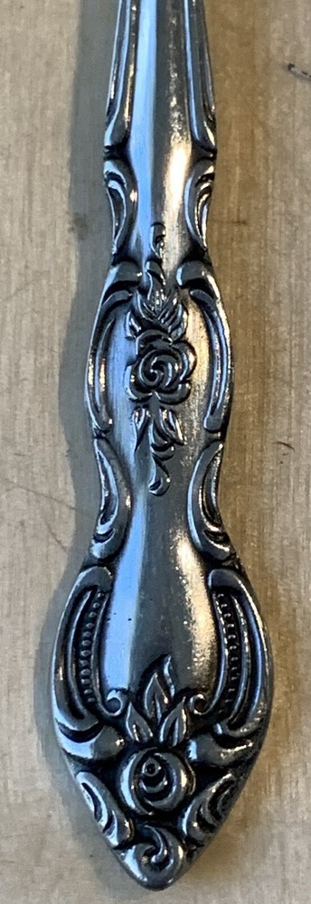 LUSTREWARE KOREA STAINLESS MASTER BUTTER KNIFE
