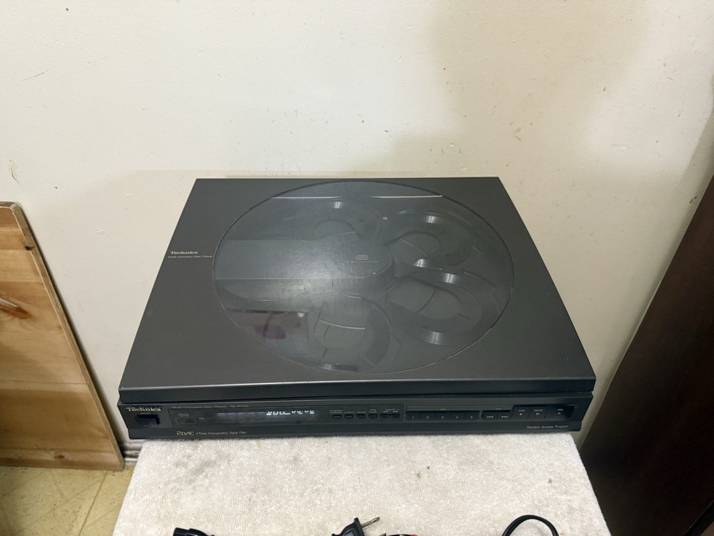 U28755 Technics SLPC20 5 Disc CD changer Read The Description Before Yo G3D