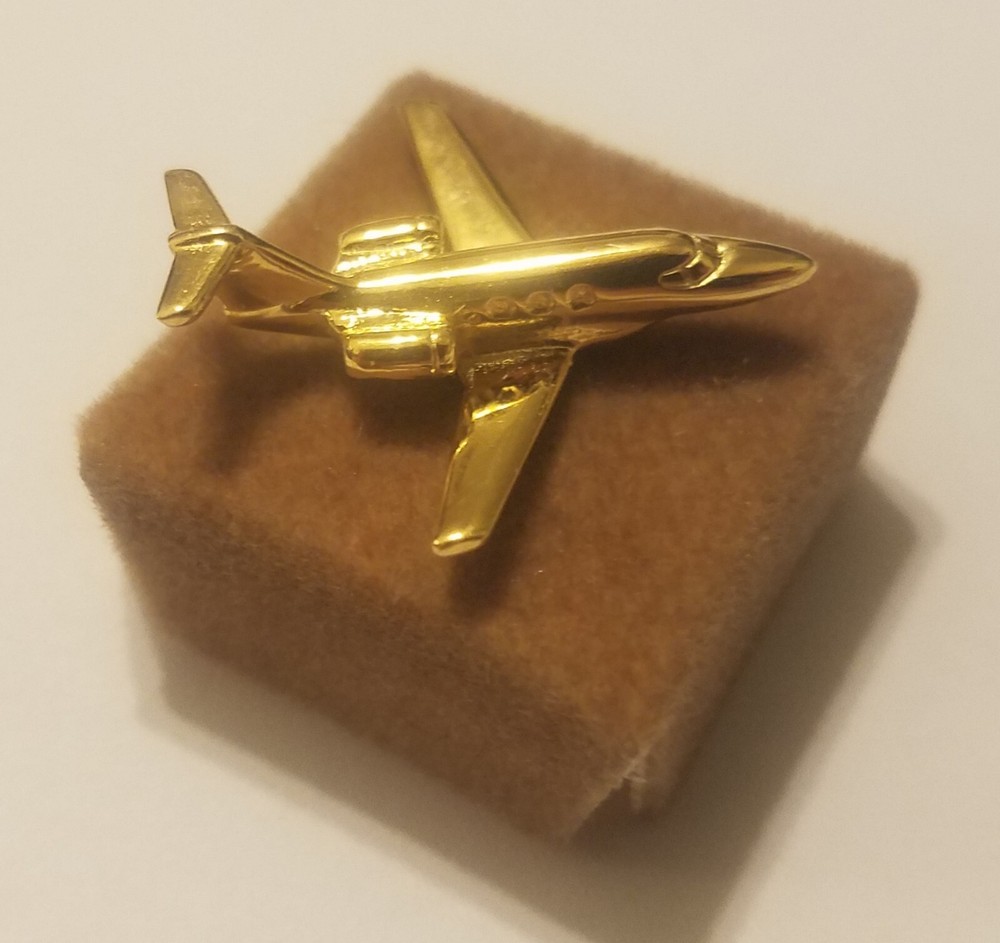 Cessna Citation Tie, Lapel pin.