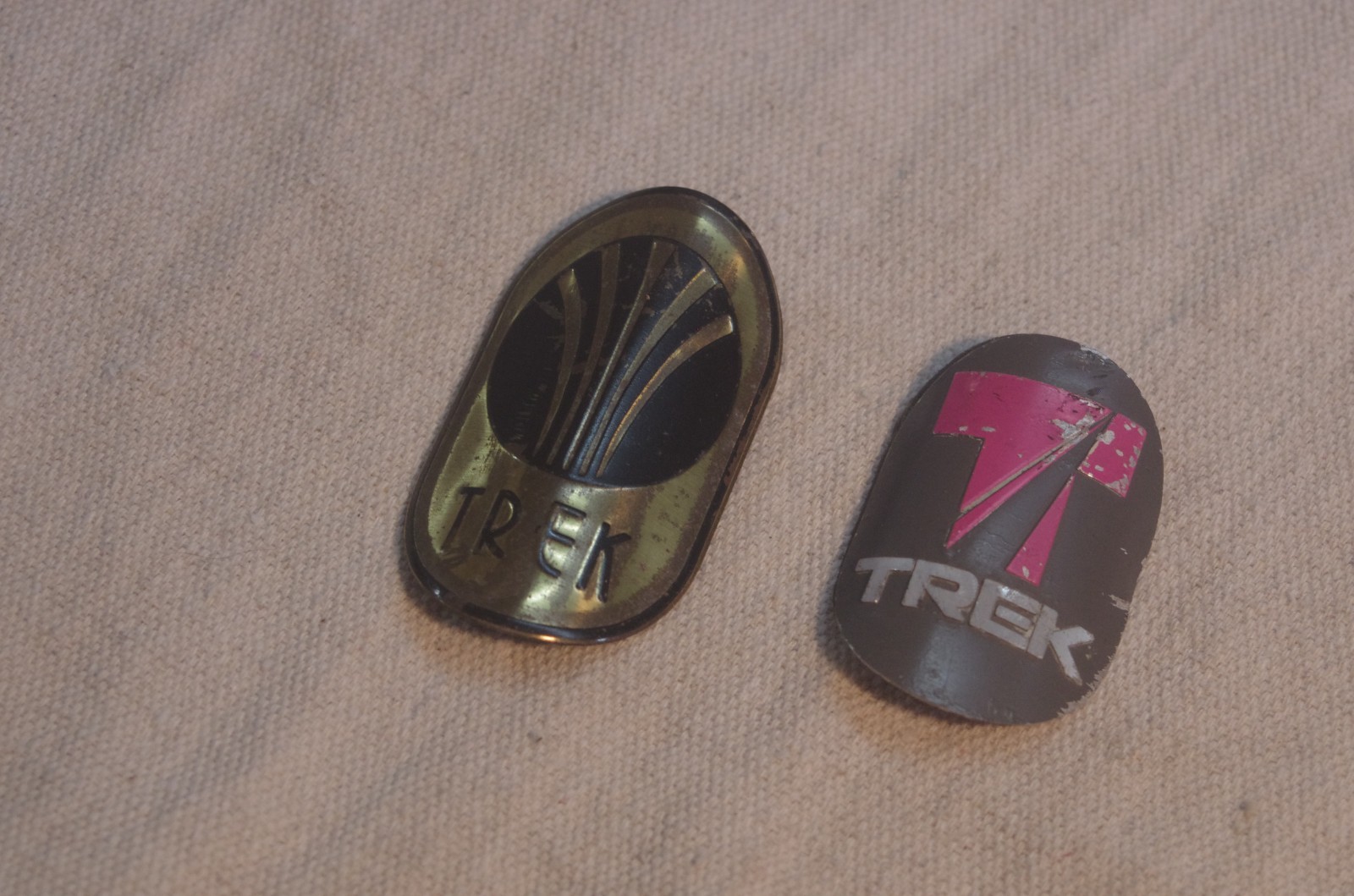 Trek Bicycle Badges x 2 - Vintage
