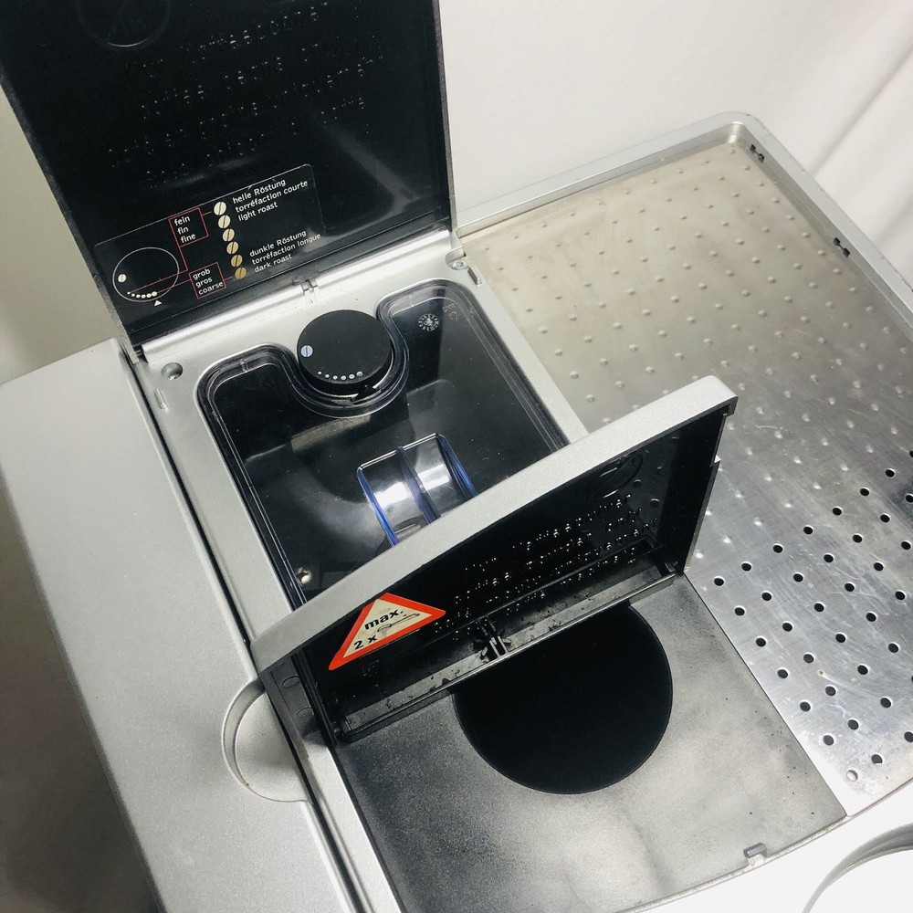 Jura Impressa S8 Silver One-Touch Espresso Machine Fully Automatic Coffee Maker