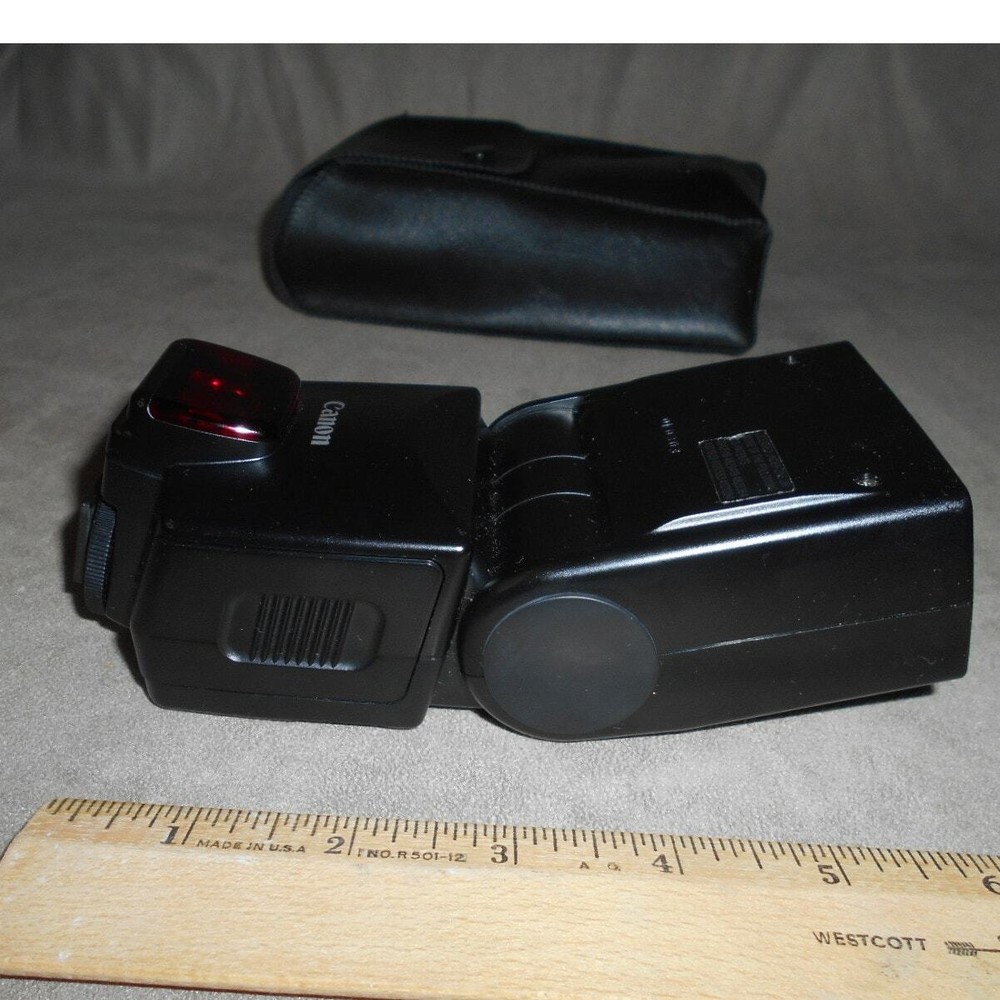 Canon 380EX Speedlite Shoe Mount Flash w/Case Untested