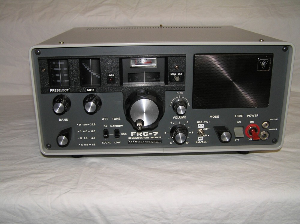 Yaesu FRG-7 AM/CW/SSB Shortwave Receiver
