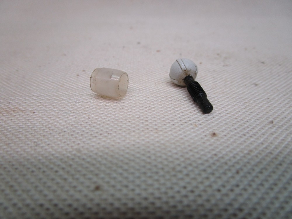 PFAFF Model 1473 CD Creative Needle Set Screw with Roller fits many more Models