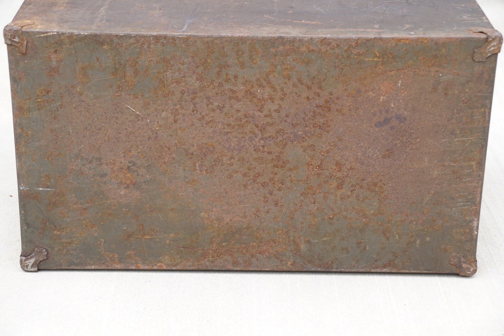 Vintage Duplex GREEN Metal Tool Box Handle Insert