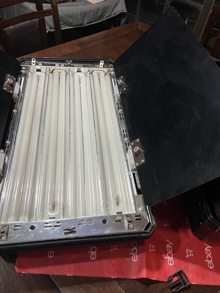 Lowel Caselite 4 5400K One Light Kit with Additional Accessories
