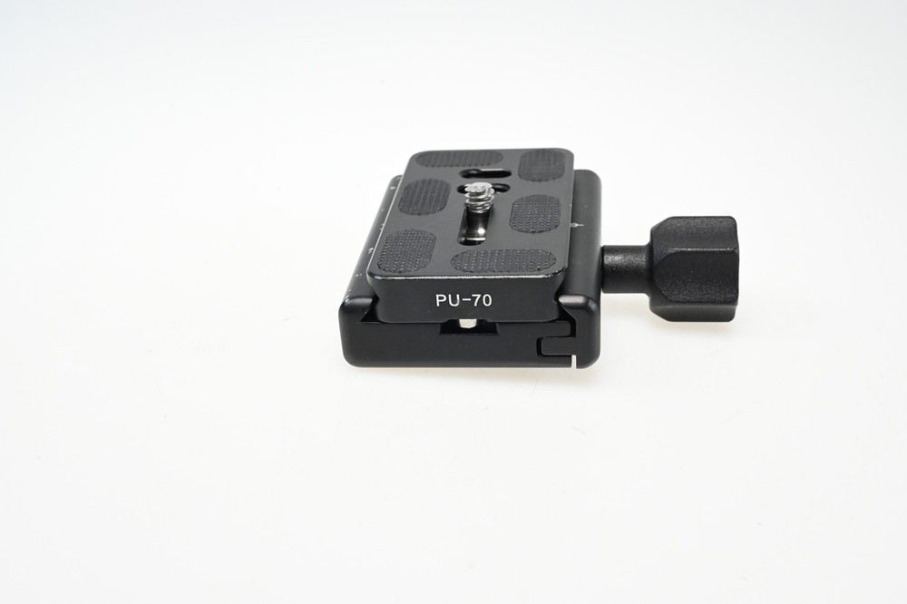 Induro QRT70 Quick Release Adapter #G304