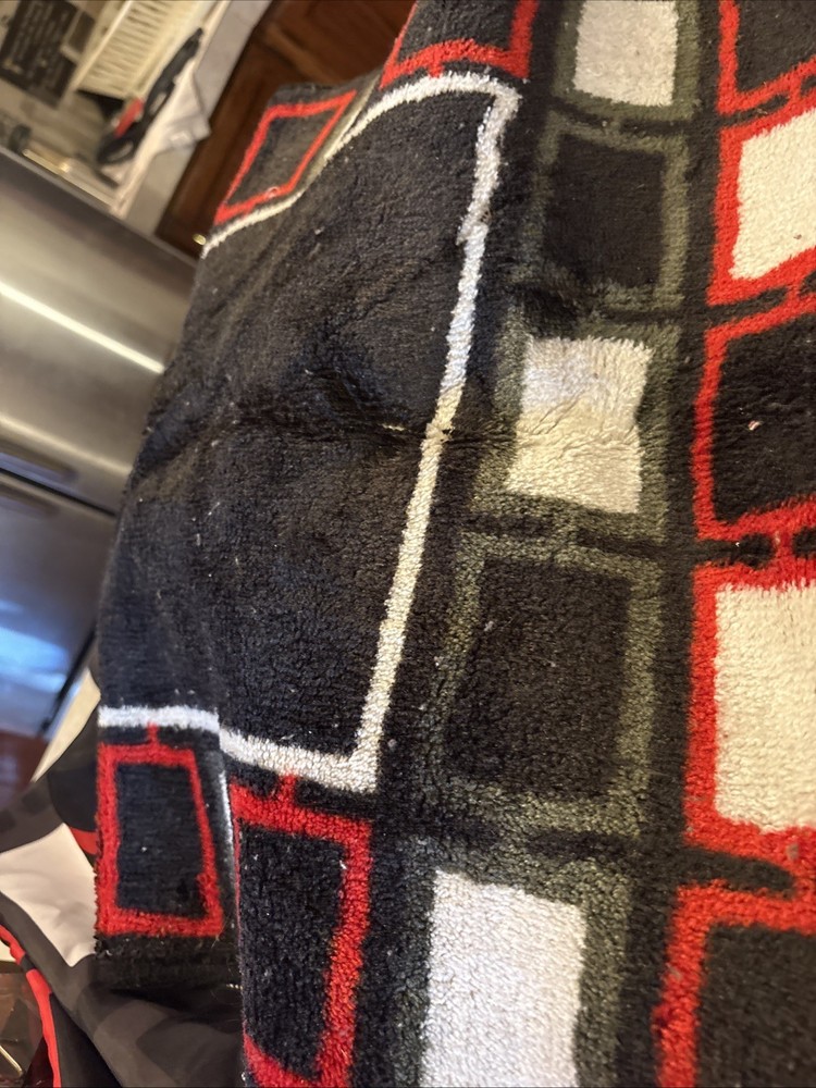 Bathroom Set Lot: Black Red And Grey Great Shape