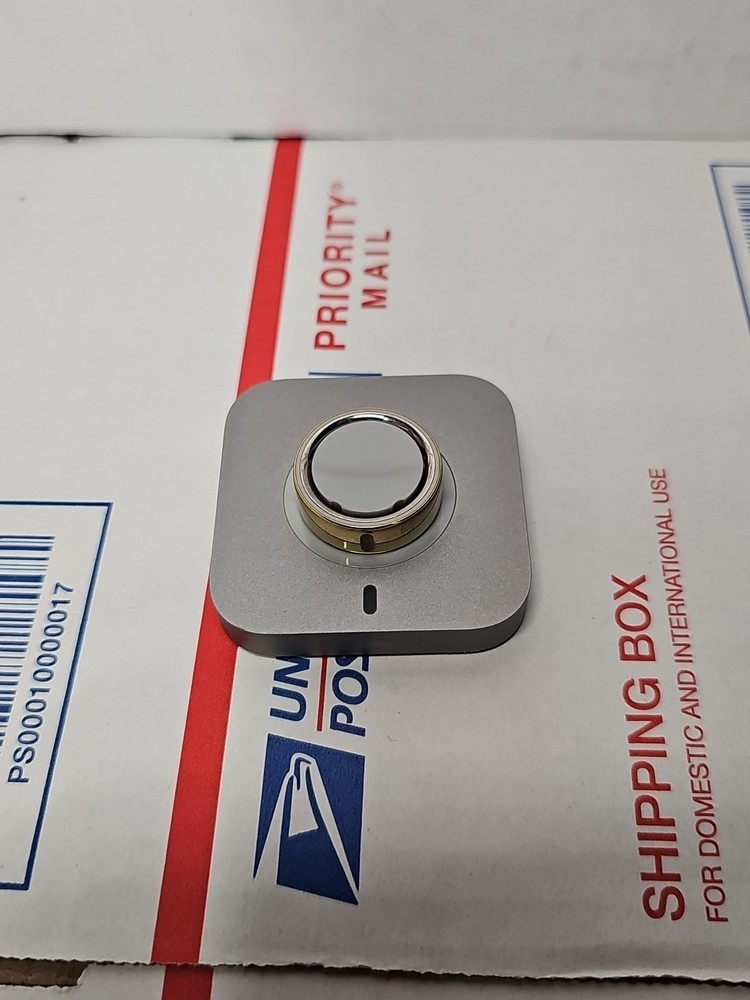 Our Ring 4 Smart Ring, Size 8, Gold - USED/SEE DESCRIPTION