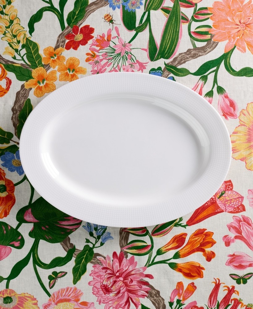 lenox tuscany classics Hors D’Oeuvres Tray-white