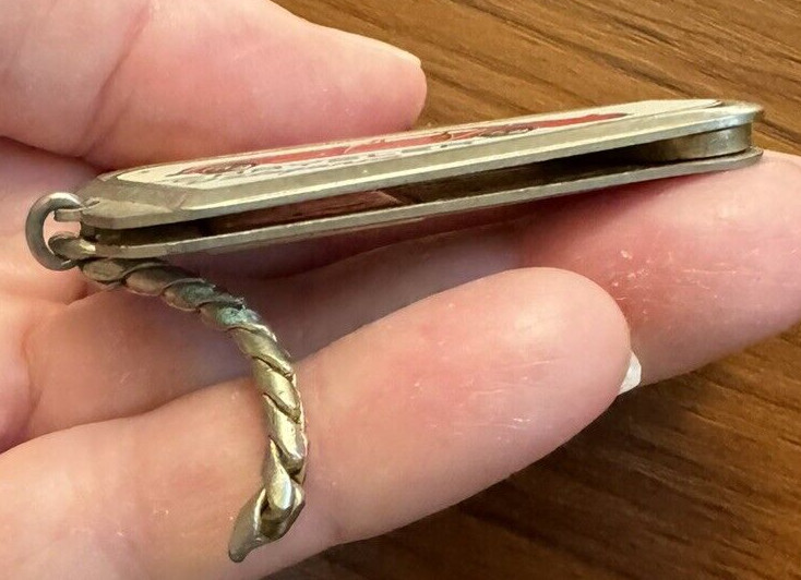 Chrysler D'Elegance Car Keyring w/ 2 folding cut keys-Keychain ring is missing