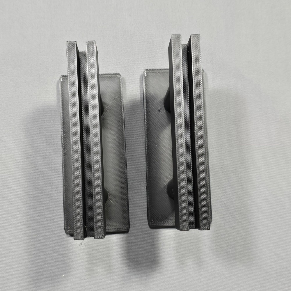 Aquarium Flat Surface Light Risers Single Level Notched Base for Tanks with Lids