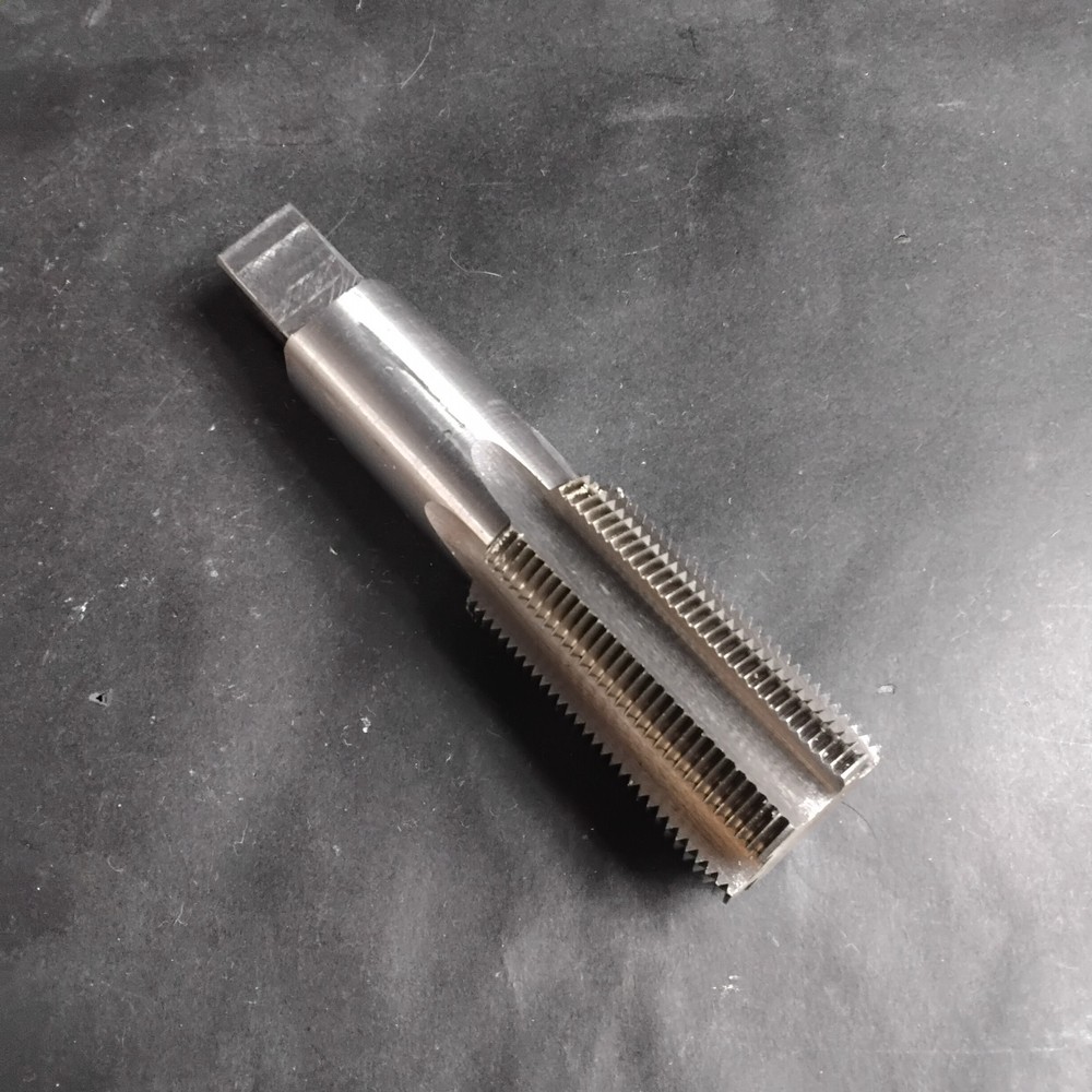 TMX 32.0X2.0 METRIC PLUG TAP ($30 OBO)