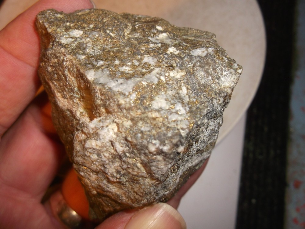 gold silver copper ore, 213 grams samples ,ore high grade .