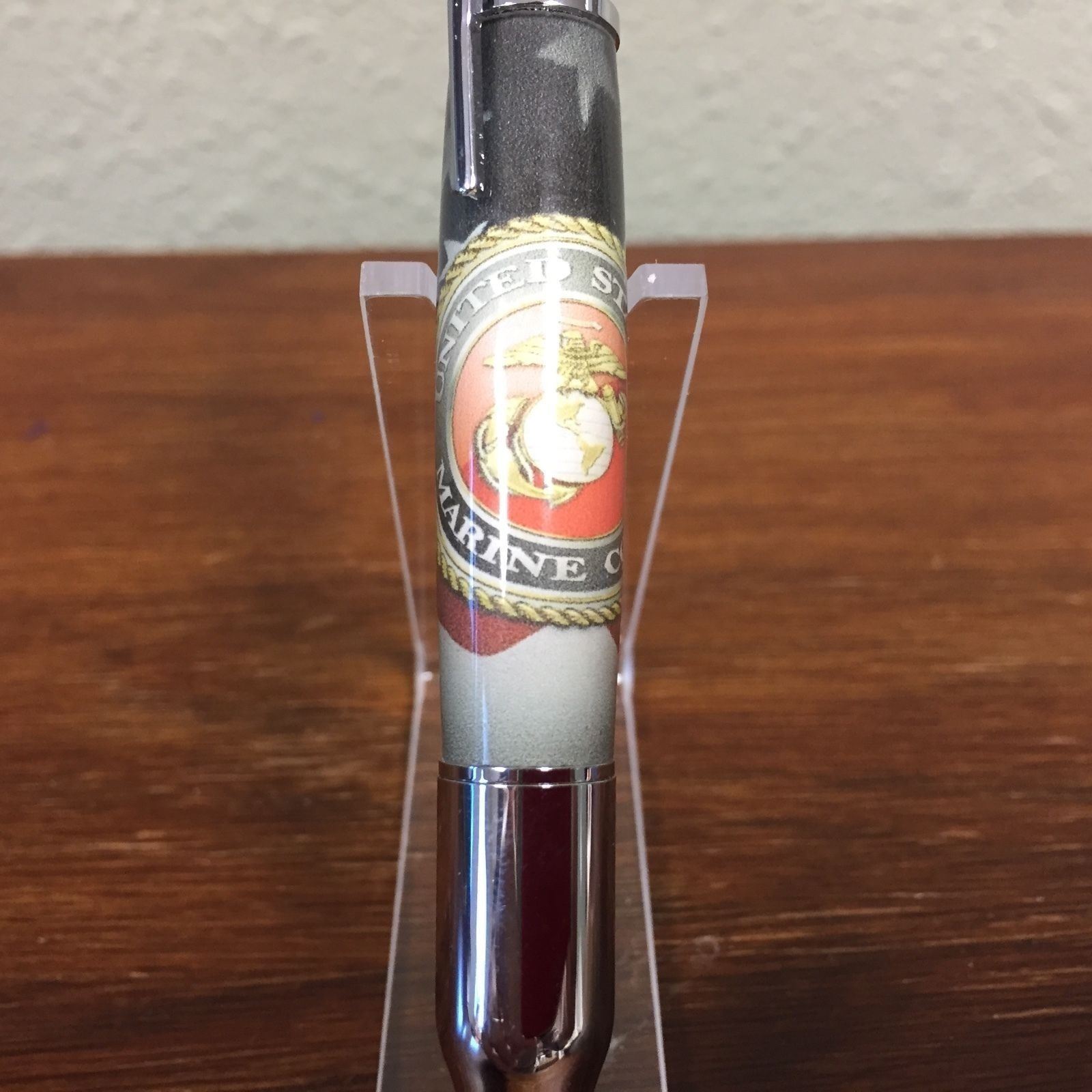 OFFICIAL LICENSED US MARINES Corp Pen with Round Logo Bolt Action Chrome