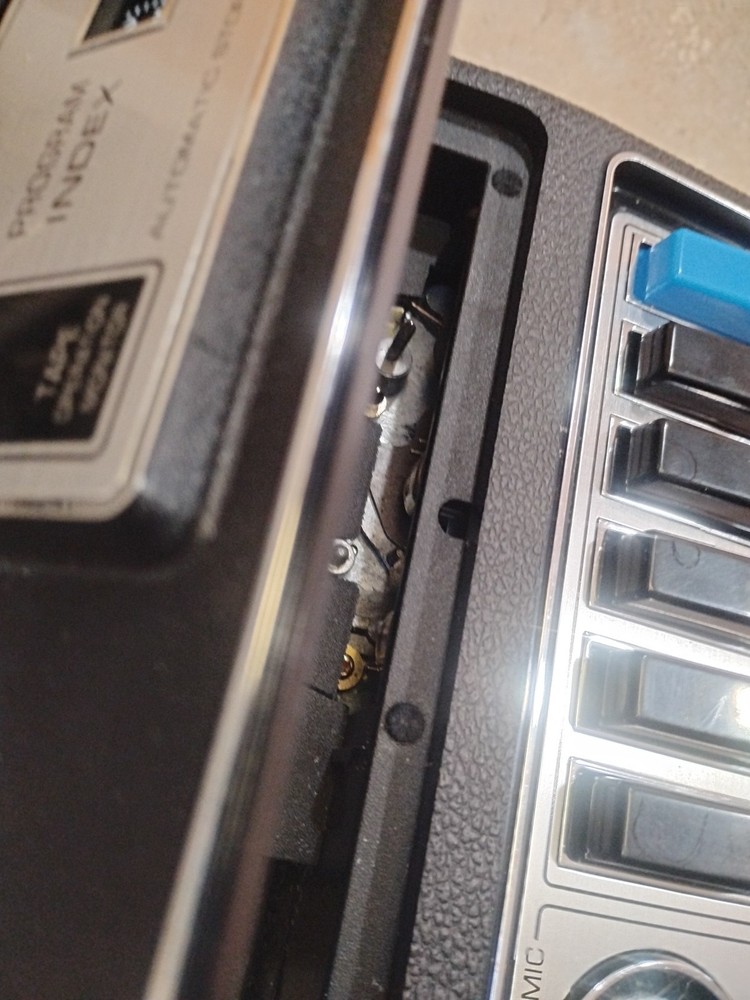 GE Cassette Tape Recorder M8460 No Cords Untested