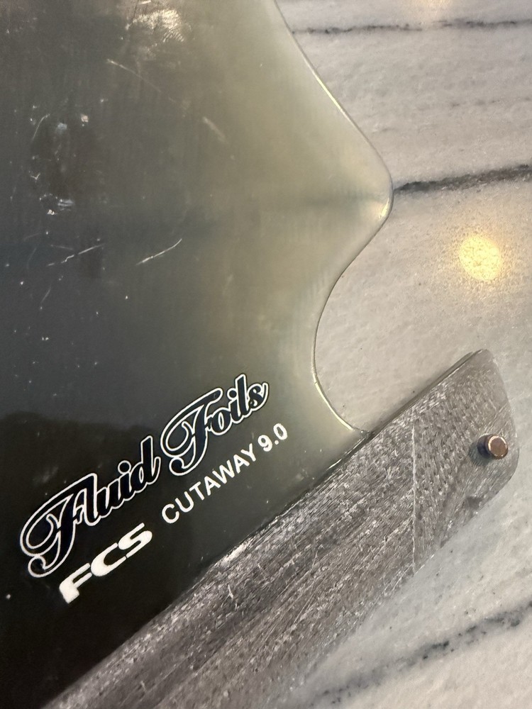 9.0”FCS "Fluid Foils" - Cutaway Fin