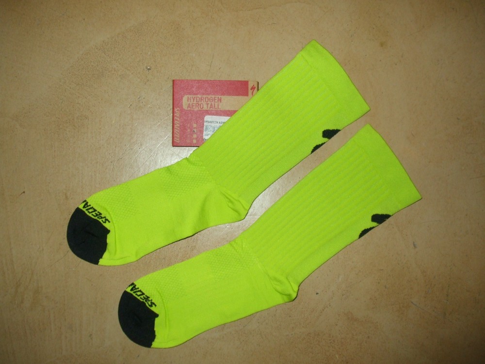 Specialized Hydrogen-Aero-Tall Socks, Hyper Green, (M and XL)