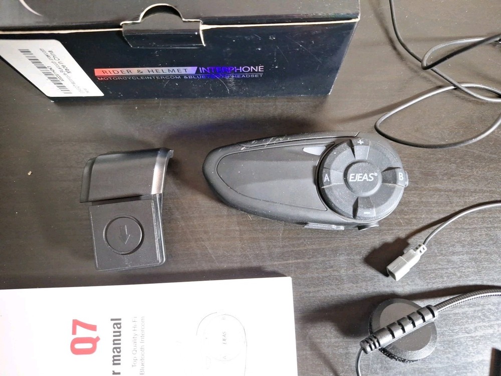 EJEAS Q7 Motorcycle Helmet Bluetooth Intercom, Motorcycle Bluetooth 5.1