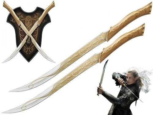 LORD OF THE RINGS - LEGOLAS GREENLEAF'S ELVEN DUAL SWORDS (w FREE wall plaque)