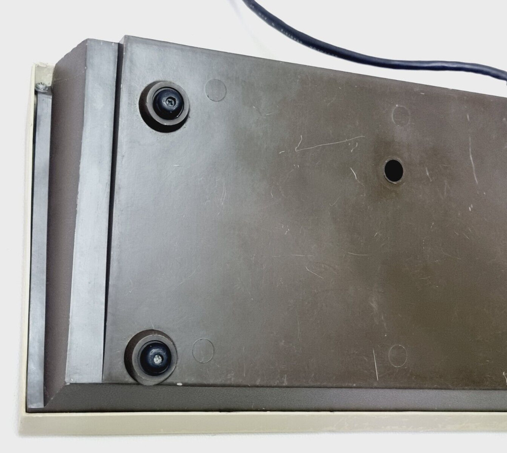 VINTAGE TERMINAL KEYBOARD RAYTHEON DATA SYSTEMS - FOR PARTS UNTESTED