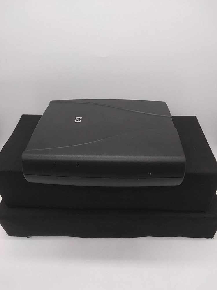 HP DVD1040 External Super Multiformat LightScribe DVD Writer Untested No Cords