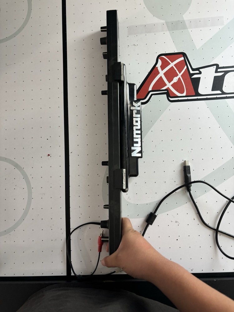 Numark NSFX NS7 Effects Controller for Serato ITCH