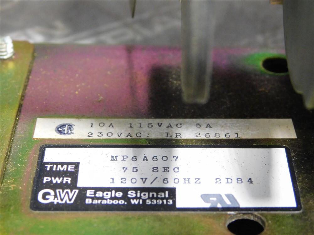 NEW Eagle Signal MP6A607 Sequential Electrical Timer 75 SEC 120V/60Hz 2D84
