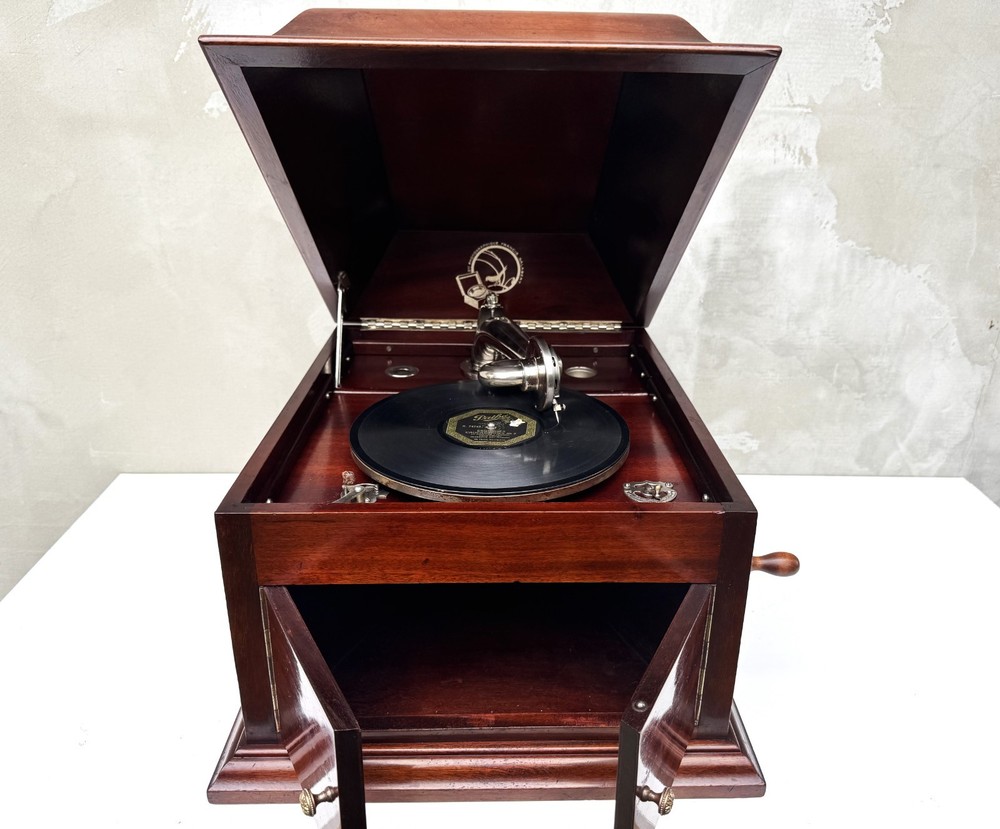 French Phonograph Gramophone Mahogany Tabletop 1920s
