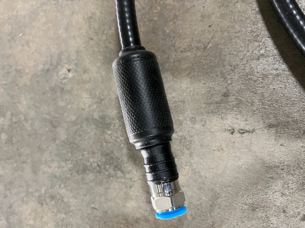 Amphenol Short Hose With Hydraulic CYL