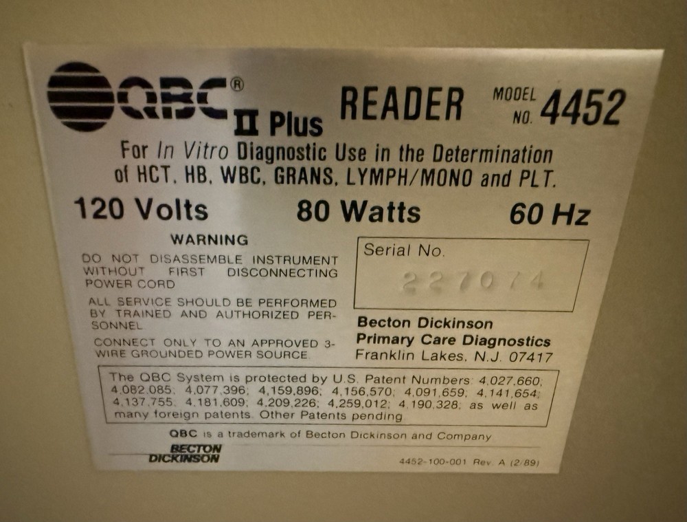 Becton Dickinson QBC II Plus Reader Model 4452 Hematology Analyzer