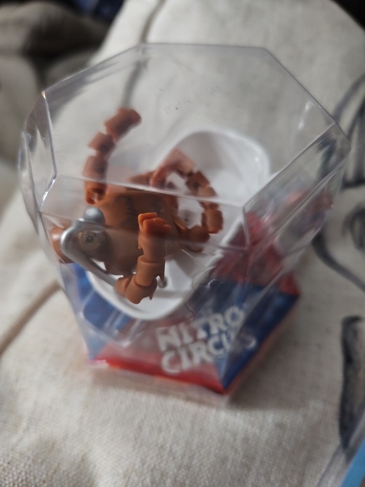 HEXBUG Nitro Circus Singles Hairy Jerry Figure