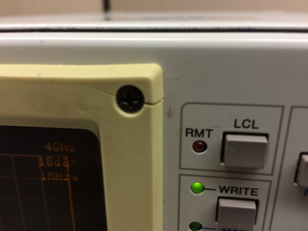 Advantest R4131D Spectrum Analyzer