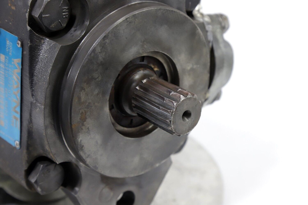 Wayne Engineering Hydraulic Pump | 530-072-015 | 530072015